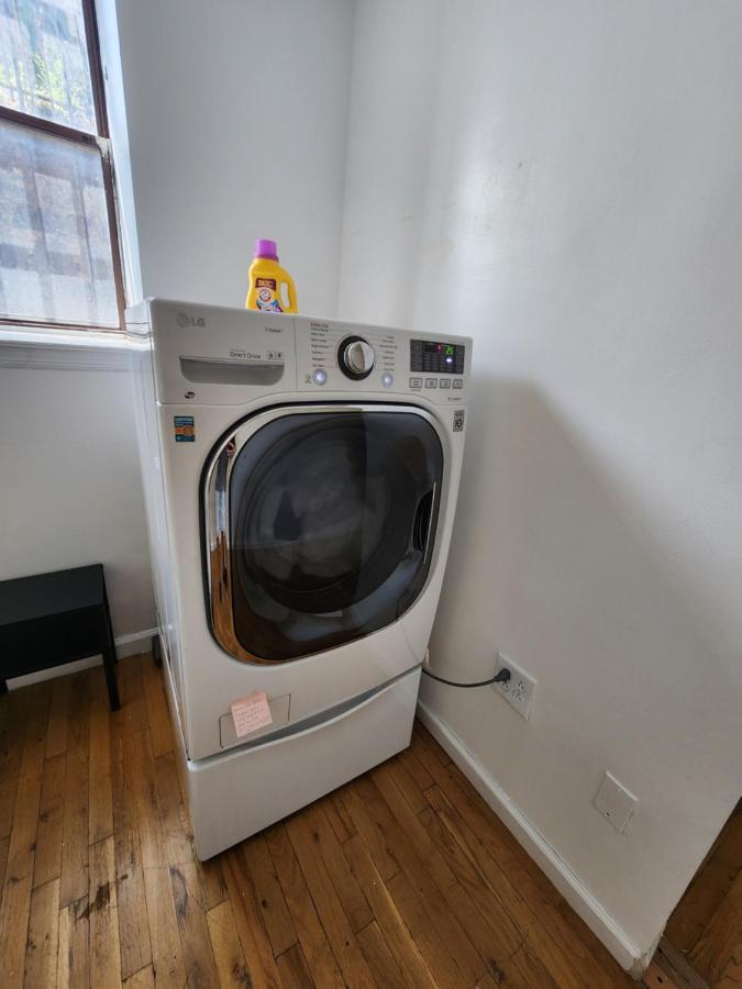 Spacious 3 Bedroom Apartment Mins To Nyc! Union City Exterior foto